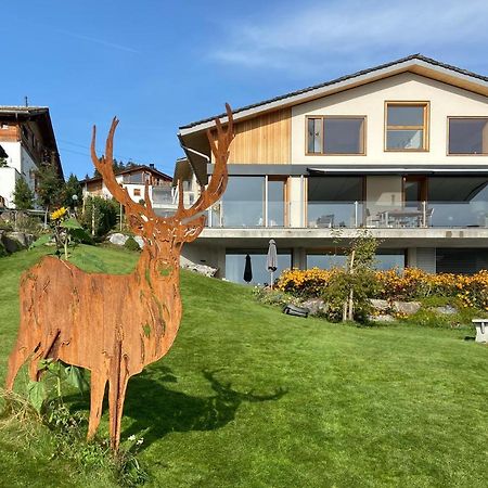 Casa Admisa, Spektakulaere Aussicht, Ski In And Out, Hochwertige Einrichtung, Valserstein Und Eiche Flims Zewnętrze zdjęcie
