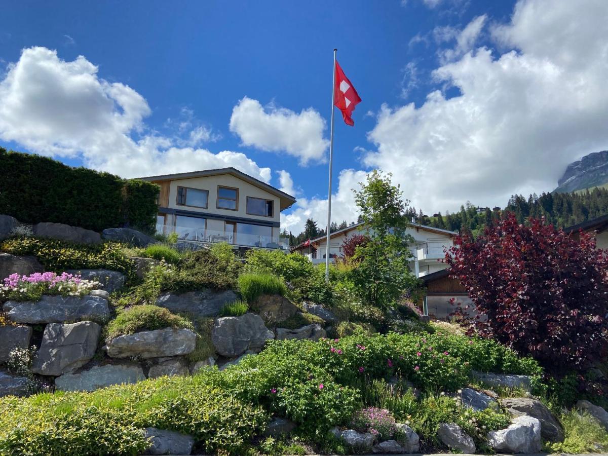 Casa Admisa, Spektakulaere Aussicht, Ski In And Out, Hochwertige Einrichtung, Valserstein Und Eiche Flims Zewnętrze zdjęcie