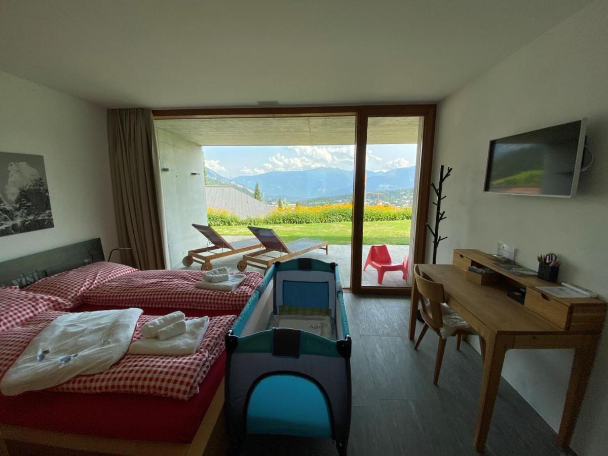 Casa Admisa, Spektakulaere Aussicht, Ski In And Out, Hochwertige Einrichtung, Valserstein Und Eiche Flims Zewnętrze zdjęcie