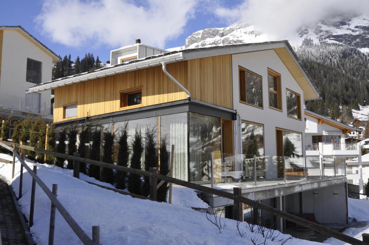 Casa Admisa, Spektakulaere Aussicht, Ski In And Out, Hochwertige Einrichtung, Valserstein Und Eiche Flims Zewnętrze zdjęcie