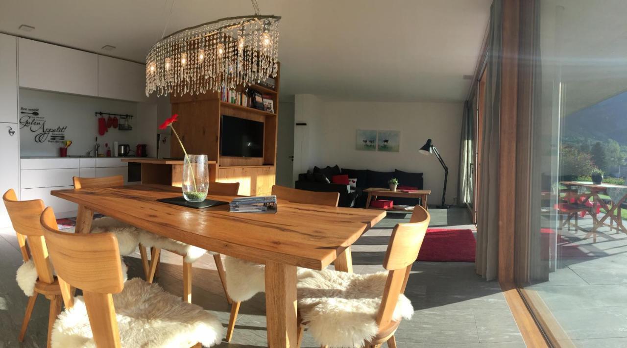 Casa Admisa, Spektakulaere Aussicht, Ski In And Out, Hochwertige Einrichtung, Valserstein Und Eiche Flims Zewnętrze zdjęcie