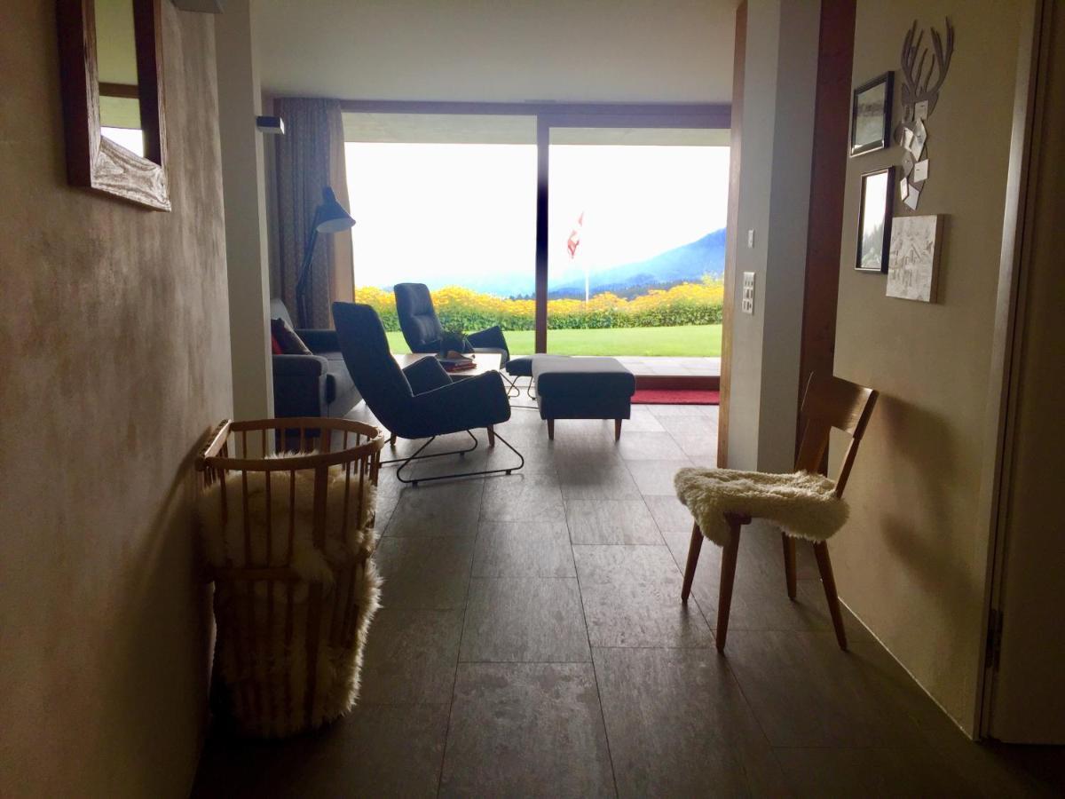 Casa Admisa, Spektakulaere Aussicht, Ski In And Out, Hochwertige Einrichtung, Valserstein Und Eiche Flims Zewnętrze zdjęcie