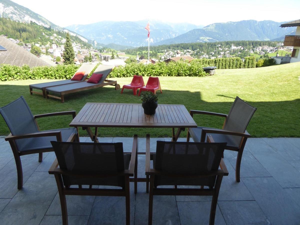 Casa Admisa, Spektakulaere Aussicht, Ski In And Out, Hochwertige Einrichtung, Valserstein Und Eiche Flims Zewnętrze zdjęcie